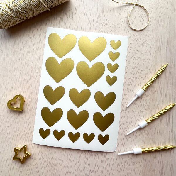hartvorm stickers hartje goud goudenstickers hartjes gouden sticker hartjesstickers hartjesticker goudenhartvorm